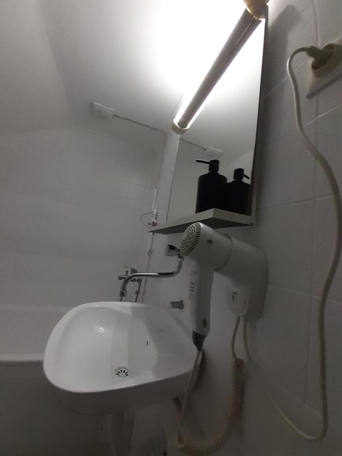 Rooms & Apartment Gh Pasha ทูซลา ภายนอก รูปภาพ