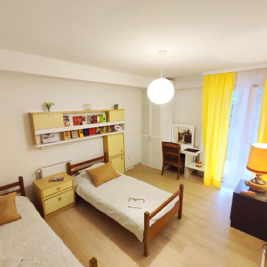 Rooms & Apartment Gh Pasha ทูซลา ภายนอก รูปภาพ