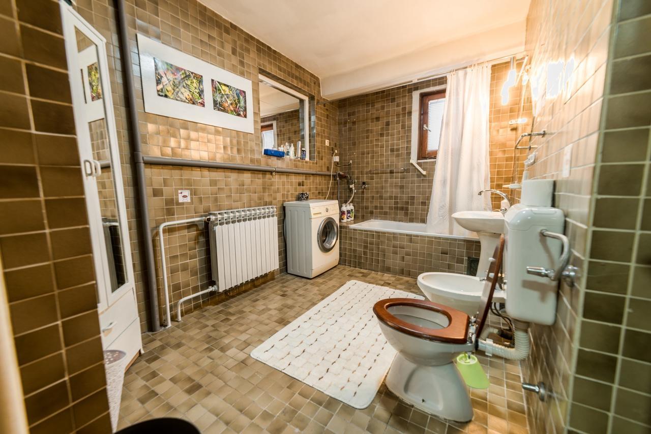 Rooms & Apartment Gh Pasha ทูซลา ภายนอก รูปภาพ